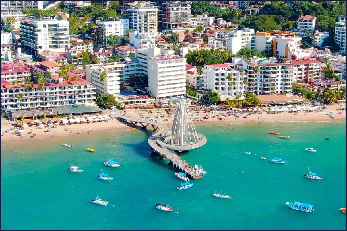 Hotel Delfin Vista Pier Beach Front Puerto Vallarta Bagian luar foto