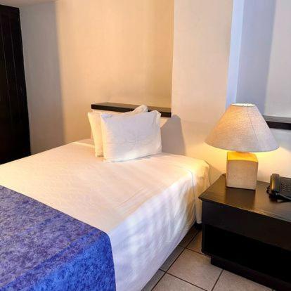 Hotel Delfin Vista Pier Beach Front Puerto Vallarta Bagian luar foto